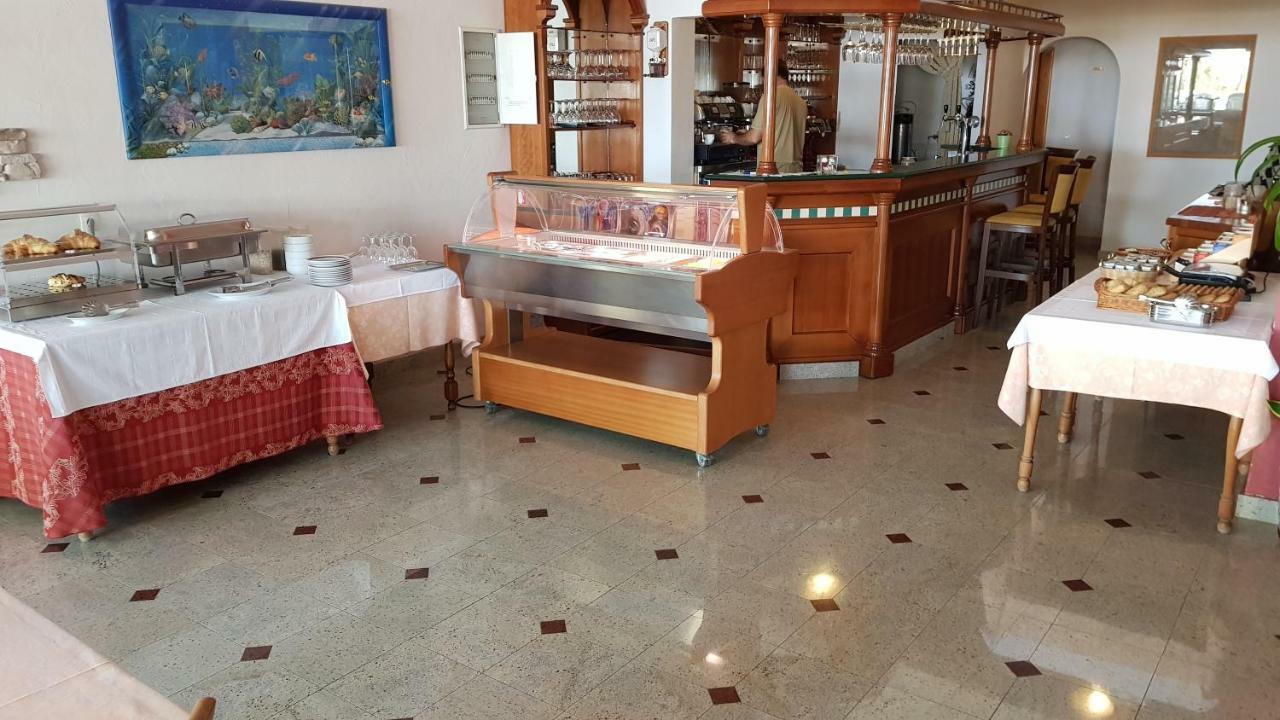 Villa Anka Kampor Luaran gambar